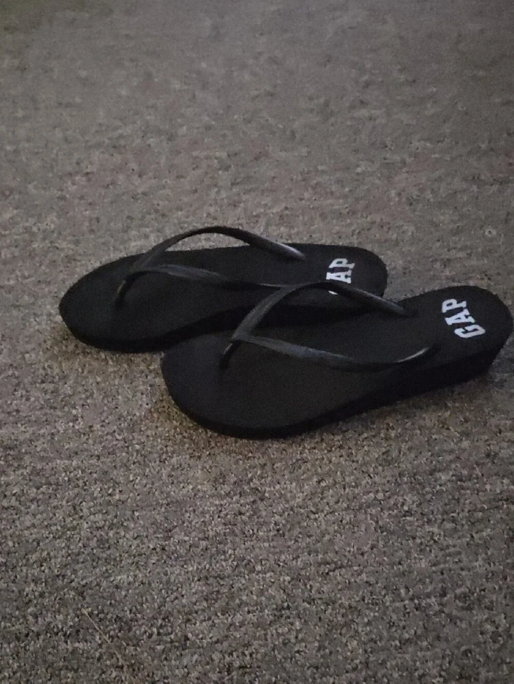 GAP Black Womans Flip Flops with Logo